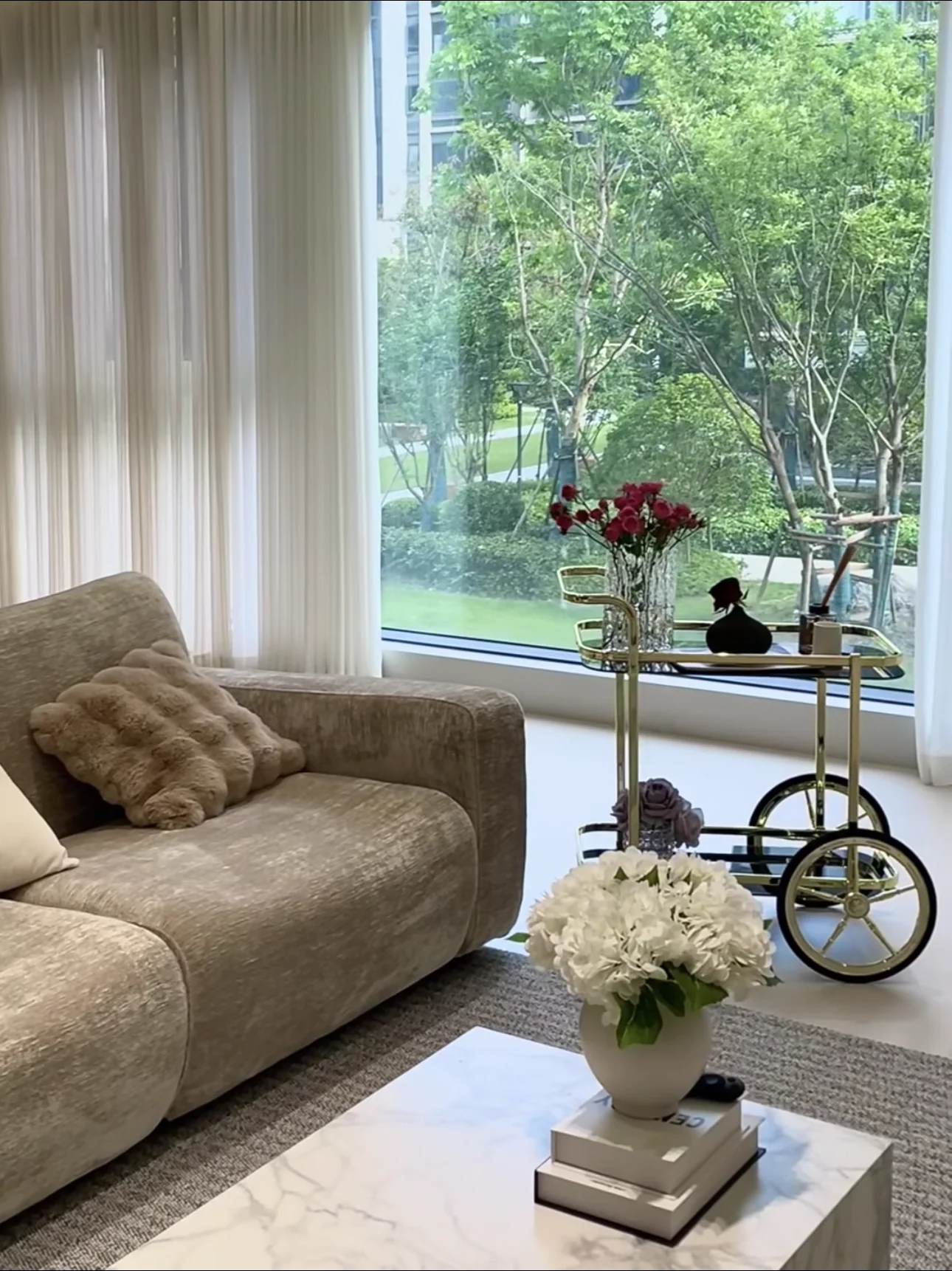 medium and ancient chenille sofa living room straight row large and small apartment fabric milk coffee color cream style sofa