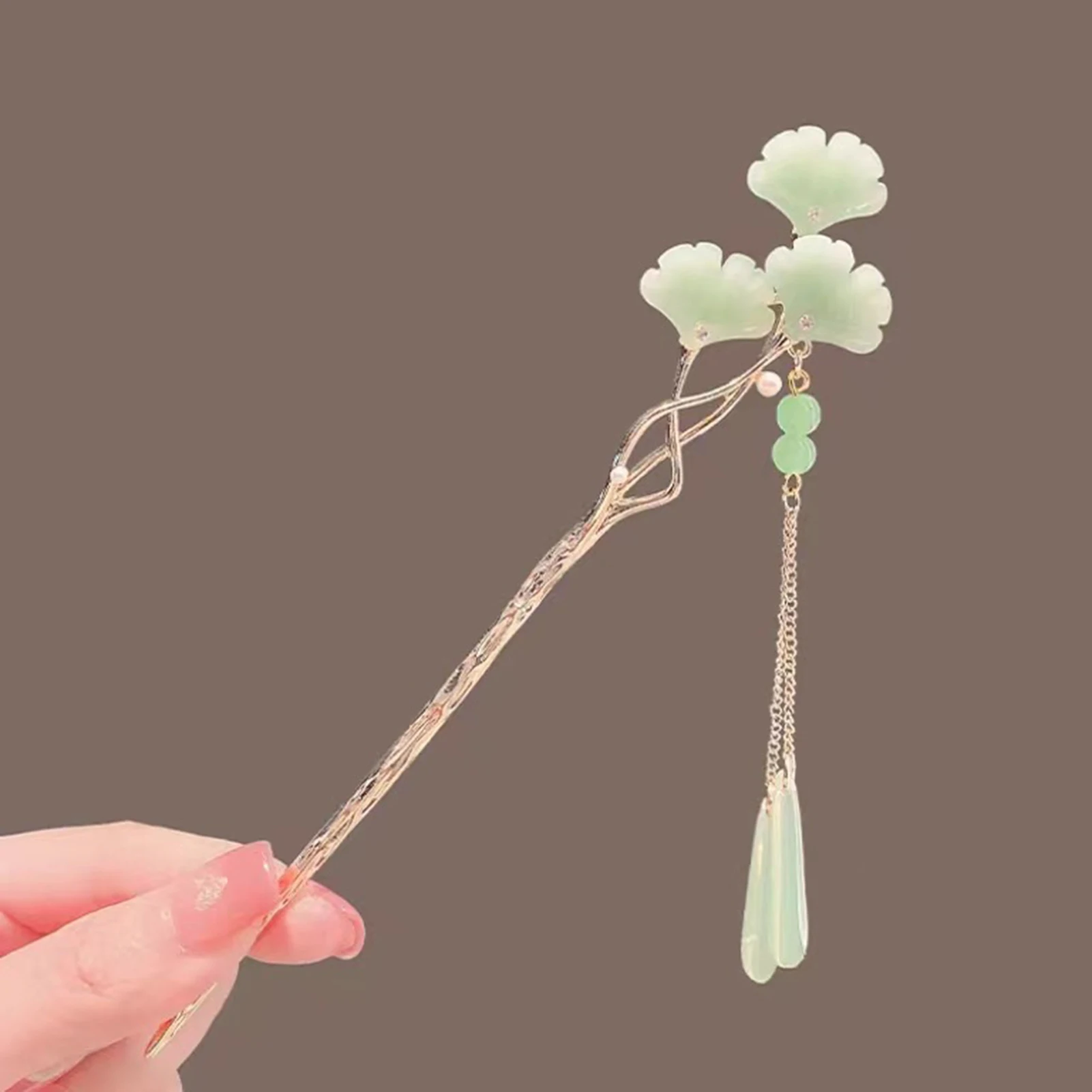 Retro Chinese Style Hair Sticks Leaf Designs Pendant Headpieces Gold Color Alloy Hair Clips Women Girls Hair Bun Maker Jewelry