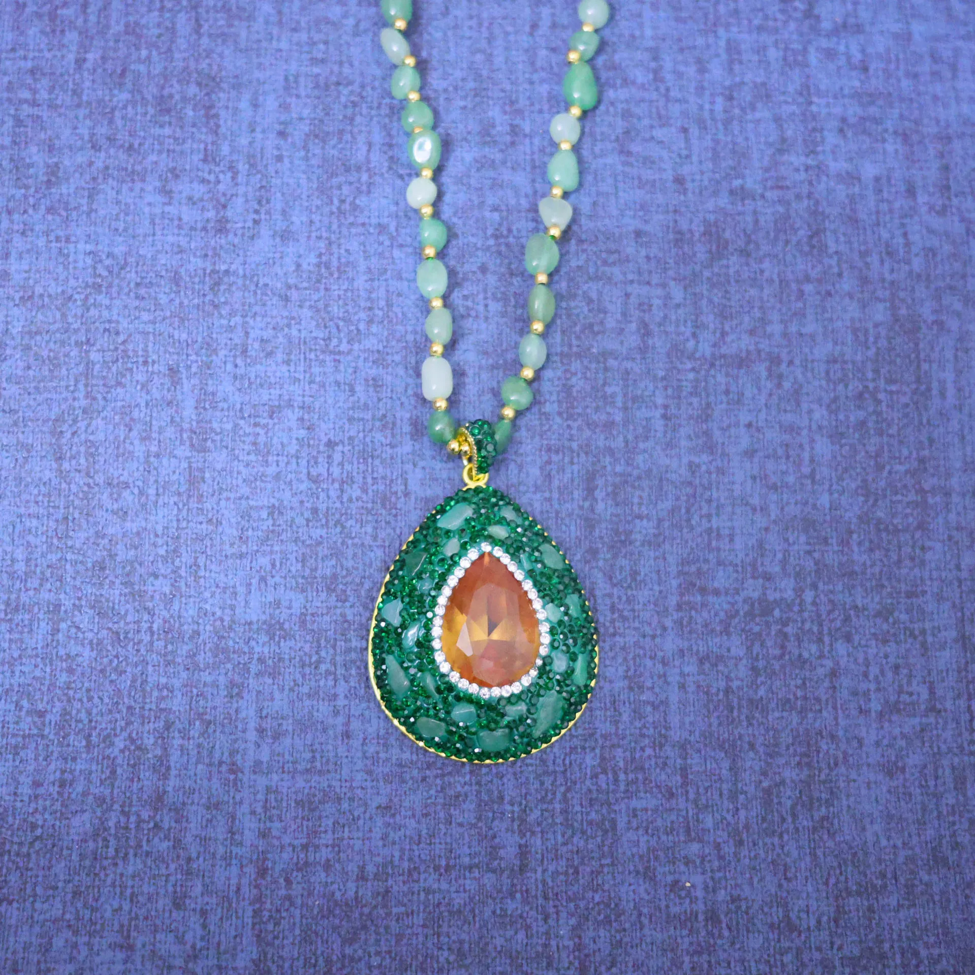 New sultan stone, Turkish color-changing stone, autumn and winter natural stone sweater chain, handmade point diamond, niche jew