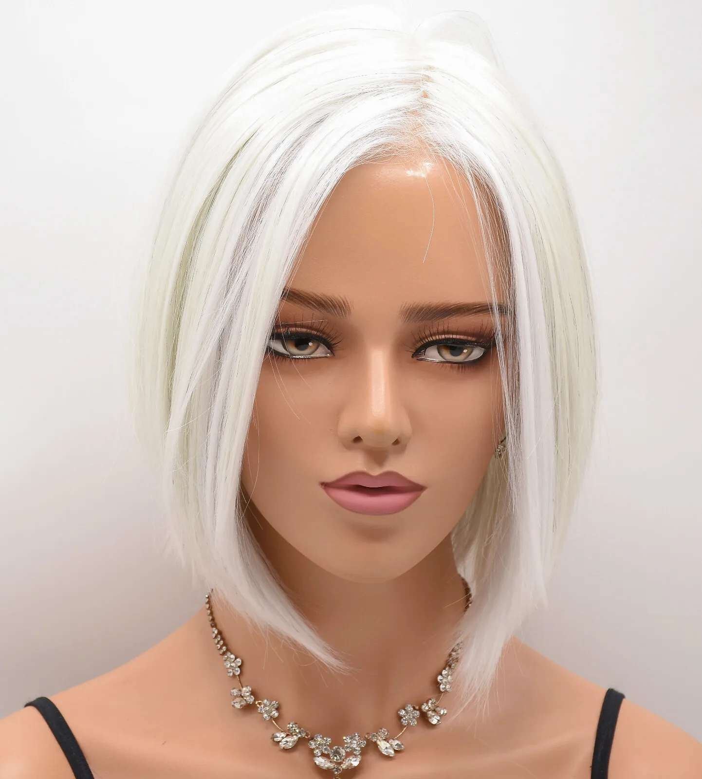 

EURO CHIC Wig TRESSALLURE EL38/88/66 CLEARANCE HeatFriendly Lite Fiber Mono+Lace