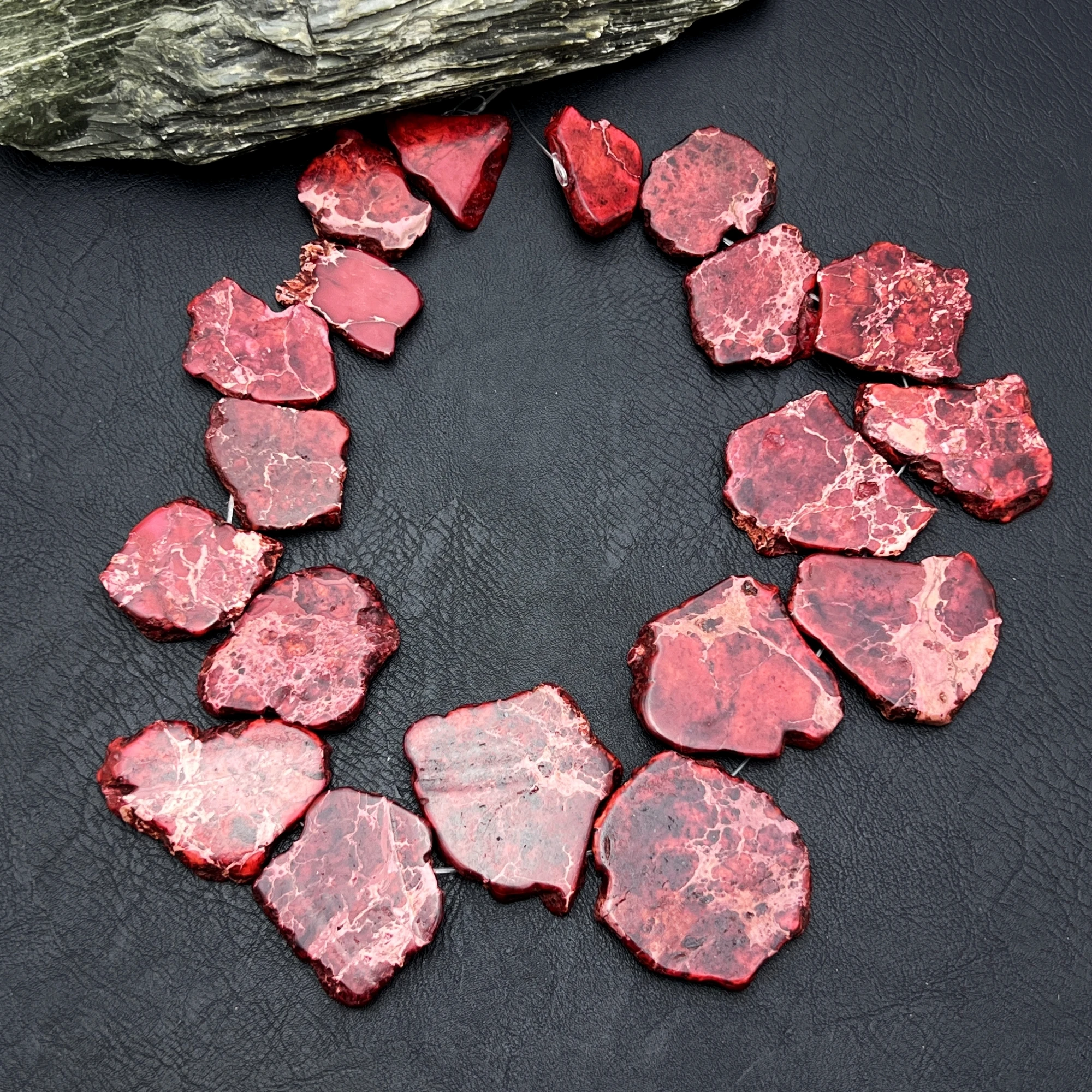 Mix Size Top Drilled Freeform Red Imperial Jaspers Stone Slice Pendant Beads For DIY Jewelry Making MY240511