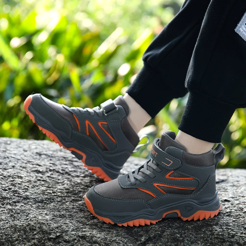 Children Casual Luminous Shoes For Boys Breathable Sneaker Winter Warm Plush Kids Hook&Loop Non-slipl Hiking Sports Shoes