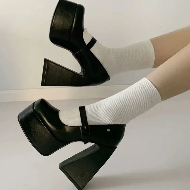 Lato w nowym stylu płytkie usta oddychające jednokolorowe proste seksowne buty damskie moda bankiet wysokie obcasy Chaussure Femme