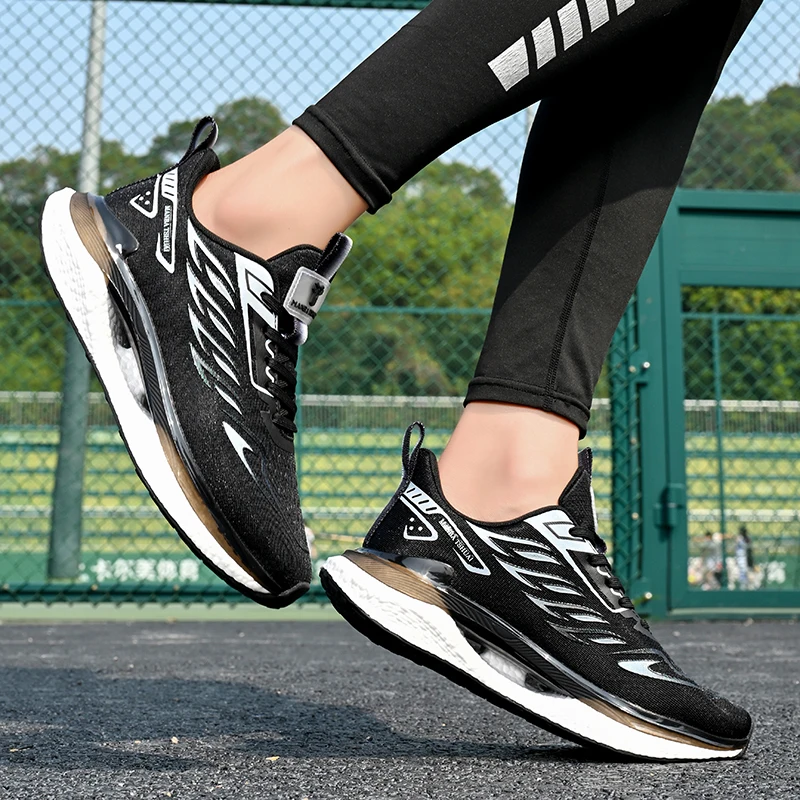 

Обувь для пар — модная, универсальная, уличная, новый стиль, дышащая сетка, спортивная повседневная обувь для бега на толстой подошве.