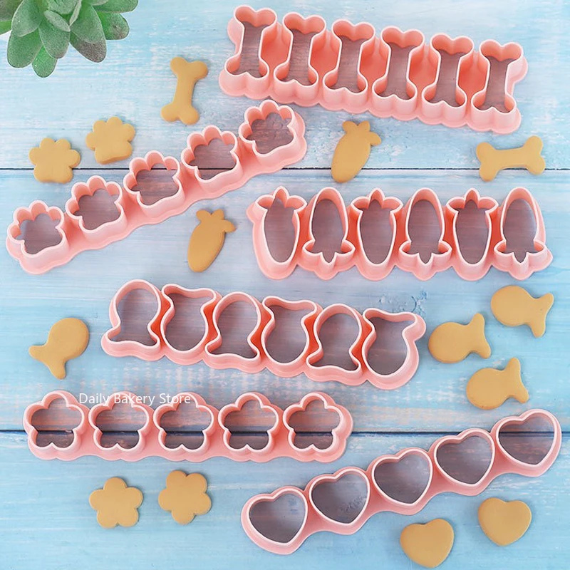 Cartoon Mini Fish Biscuit Molds, Small Goldfish Plastic Cookie Cutter Set, Fish Shaped Cake Cutting Tool, 6 Rows Pet Baking Mold