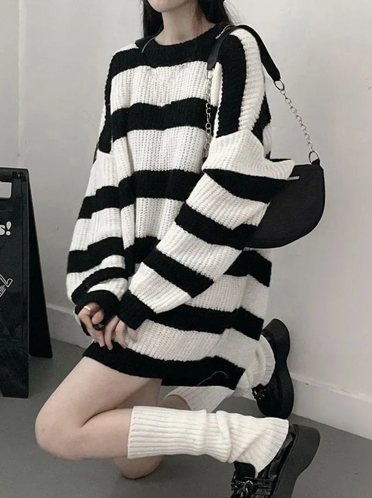 Streetwear Punk Women Y2K Sweaters Harajuku Long Sleeve Loose Gothic Knitted Jumpers Korean Vintage All Match Pullover Tops