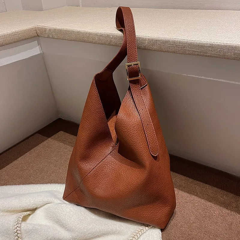 2024 New Leather Large Soft Bucket grandi borse a tracolla semplici per borse da scuola di design di lusso da donna Wrok