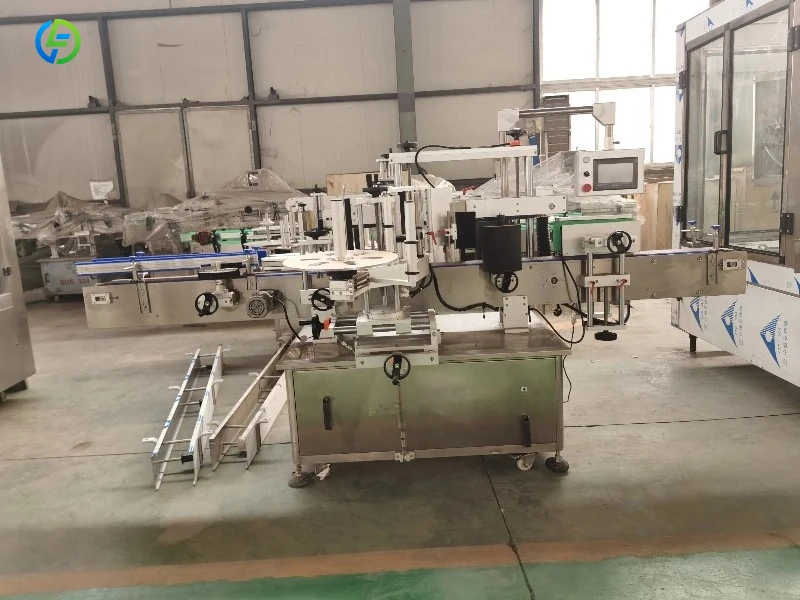 Automatic Red Wine Bottle Sealing Labeling Machine FL Customized