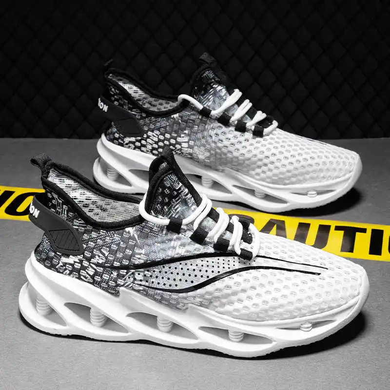 

Platformed Chunky Breathable Sneakers Men Running Retro Shoes Golf Training Sports Nice Different Dropshiping High-level