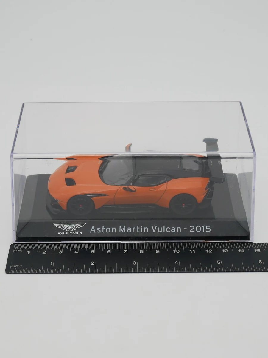 Diecast Ixo 1:43 Scale Aston Martin Vulcan 2015 Alloy Car Model Collectible Toy Gift Souvenir Display Ornament