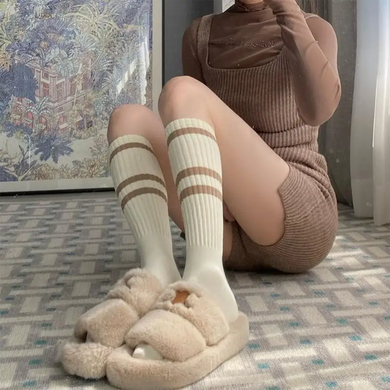 

195E Harajuku для женщин и девочек, длинные носки в корейском стиле, школьные винтажные полосатые вязаные в рубчик эластичные до