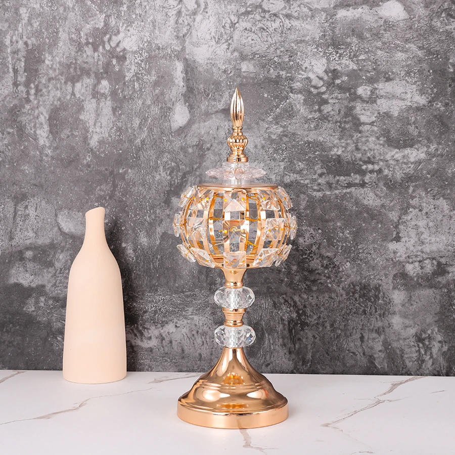 1pc Gold Crystal Lantern Candle Holder Tealight Candle Holders Wedding Birthday Party Decor Christmas Gift