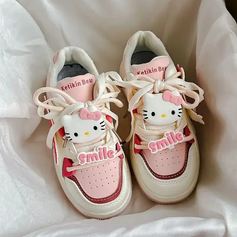 

Spring Autumn Hello Kitty Anime Kawaii Sanrio Ins Fashion Board Shoes Cute Cartoon My Melody Casual Sneakers Gifts for Girls