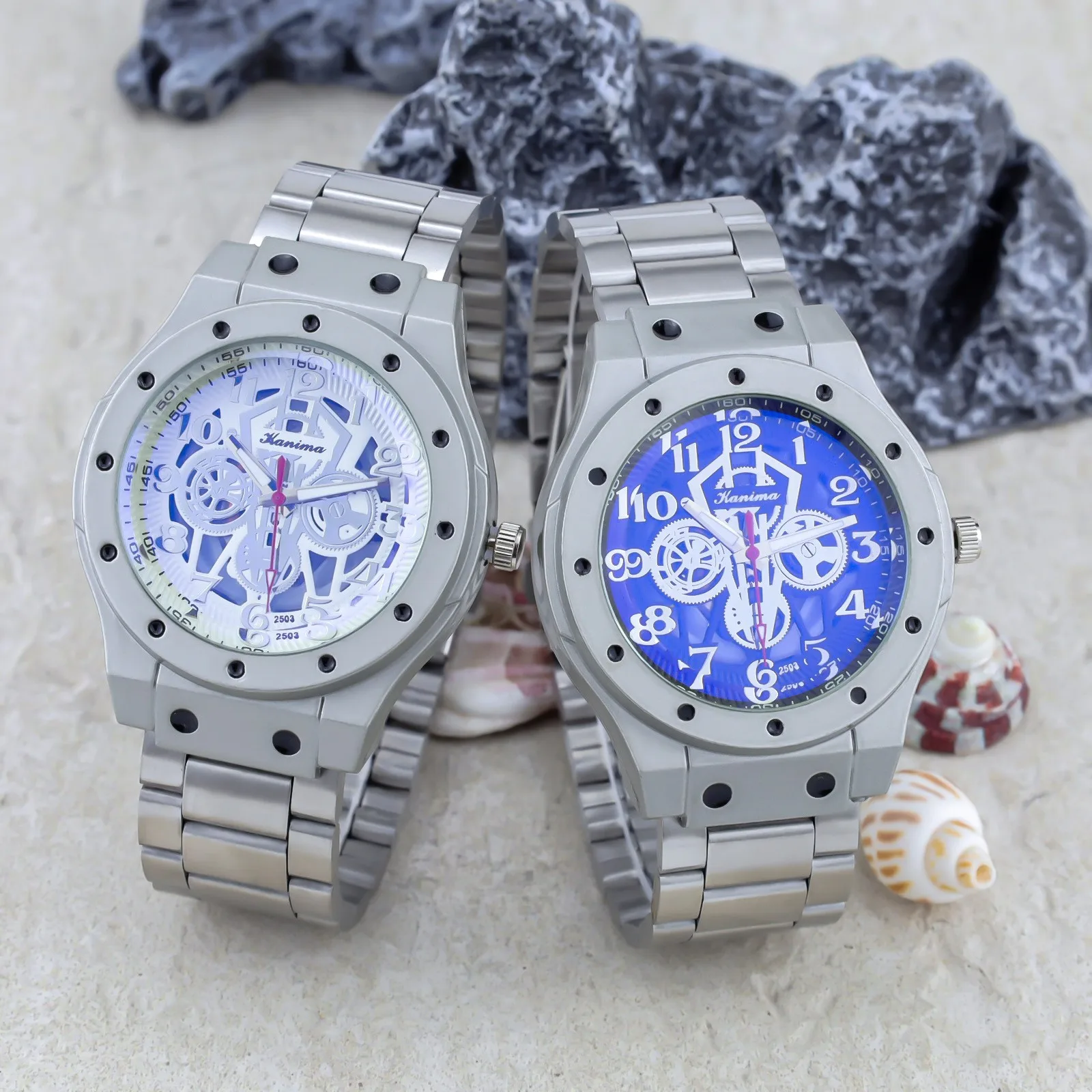 New Hollow Watch Steel Band Business Sports Watch Fashion Simple Quartz Watch Round Casual Watch