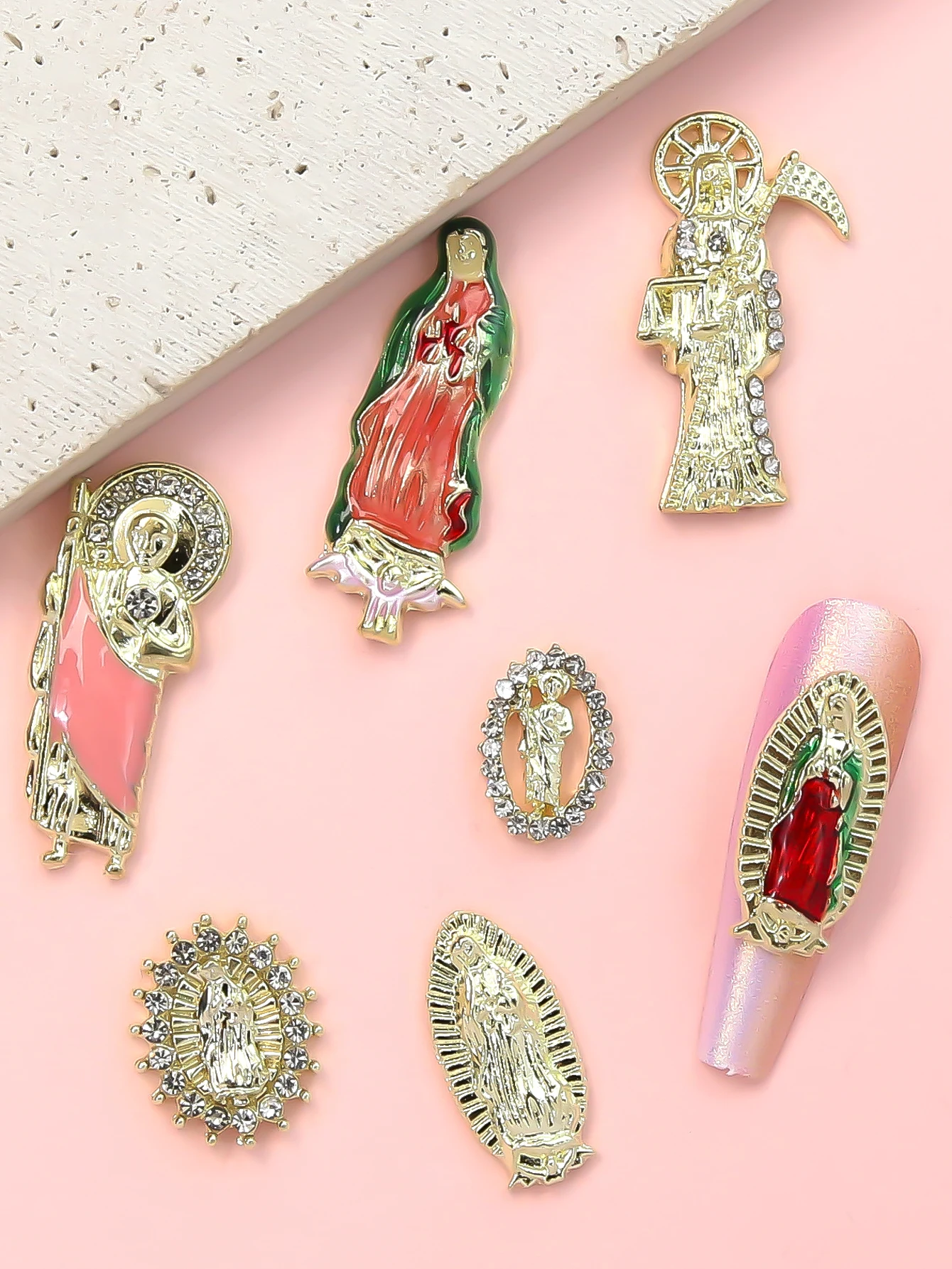 21pcs/Box Alloy Virgin Mary Gemstone Rhinestone Nail Charm Luxury Shiny Crystal 3D Jesus San Judas DIY Manicure Tips Decoration