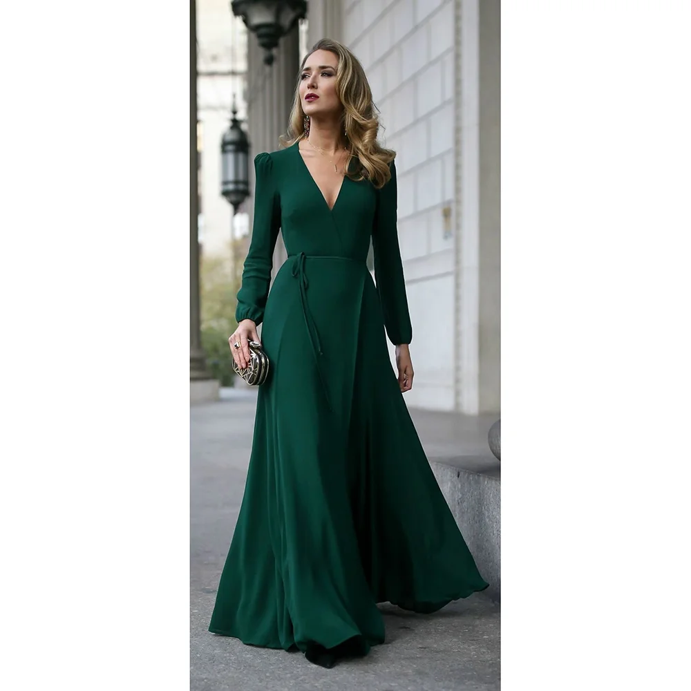 

Green Classy Mother of the Bride Dresses V-neck Long Sleeves A Line High Quality Women Prom Banquet Gowns