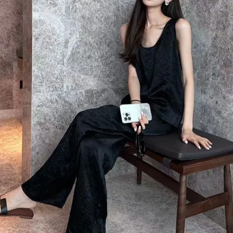 Fashion Suit Acetic Acid Texture in Summer Sleeveless Tank Top Female High-waisted Wide-leg Pants Two-piece Outdoor Clothing