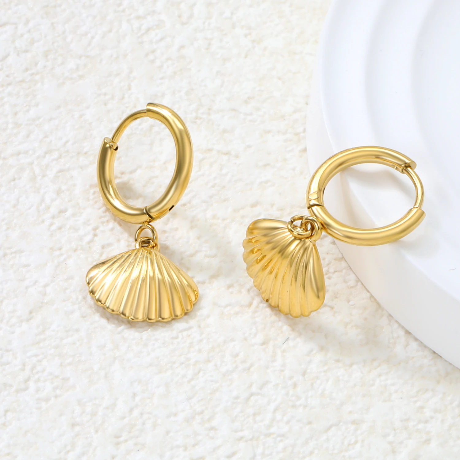 

LUXUKISSKIDS Ocean Stylish Element Drop Earrings Gold Plated Big Shell Dangle Pendients Steel Star Fish Summer Beach Accessories