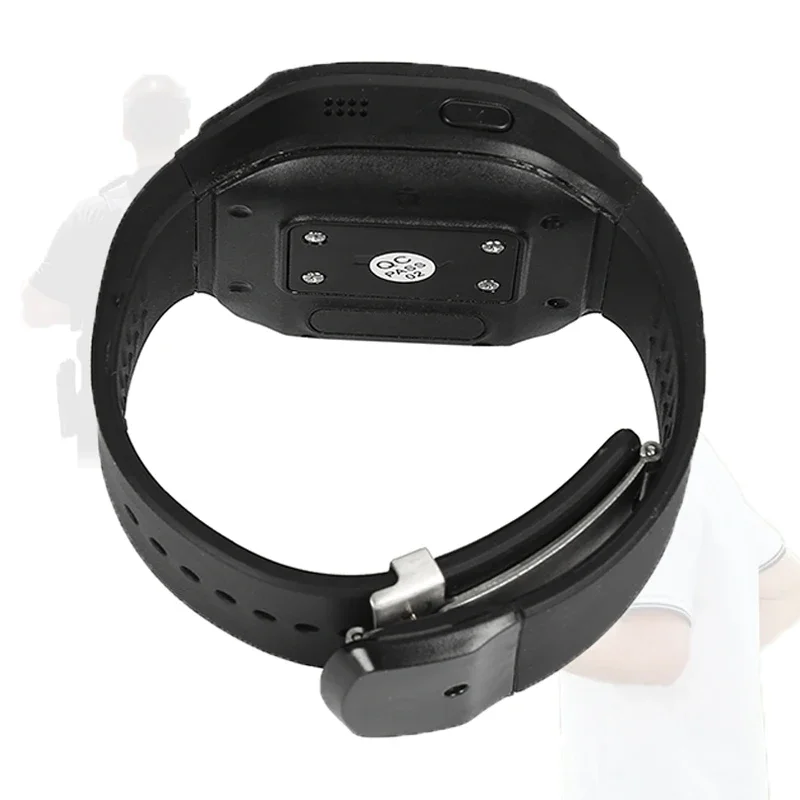 المسنين ساعة طبية ذكية 4G بلوتوث معصمه معدل ضربات القلب لرجل عجوز مع محادثة اتجاهين ومنبه بصوت عال صفارة الإنذار