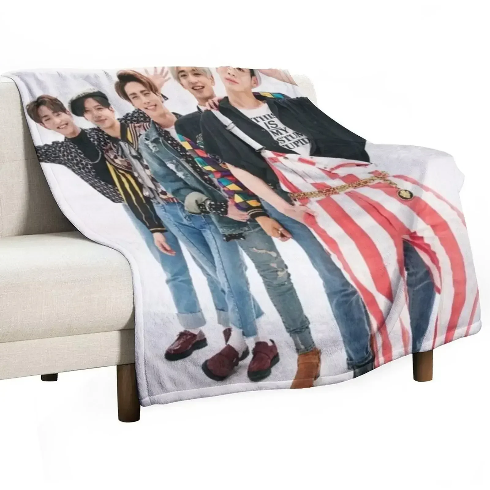 

SHINee 1 of 1 Throw Blanket Fashion Sofas funny gift Stuffeds Blankets