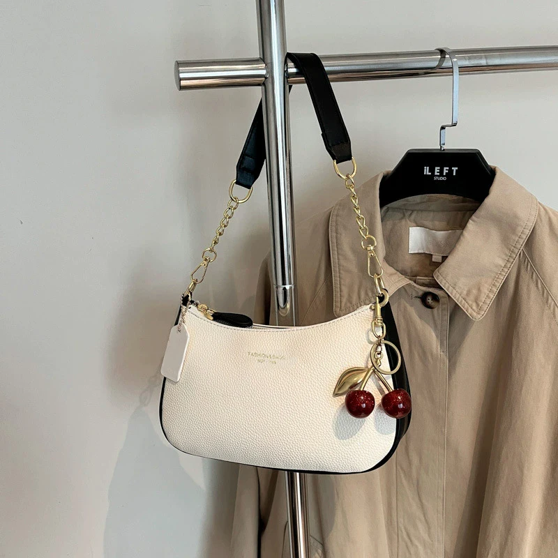 Schwarze Damen-Umhängetasche aus Kunstleder mit Kirsch-Anhänger, Casual-Stil für Arbeit, Reisen und den täglichen Gebrauch, Unterarmtasche, Handtasche – Detail 18