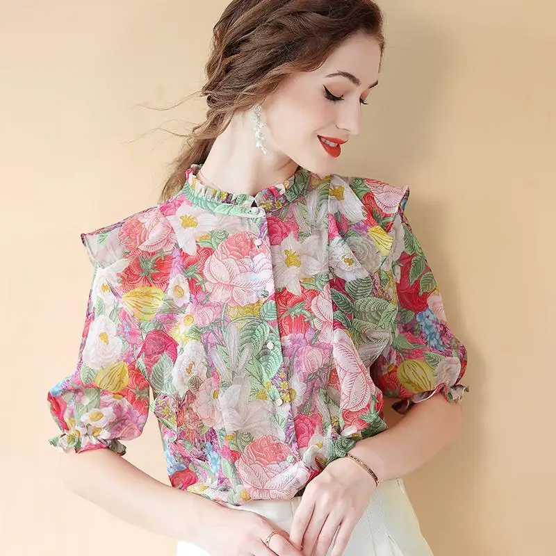 Women's Fashionable Age-reducing Floral Tops with Sweet Floral Fringes in French Style Slim Shirt