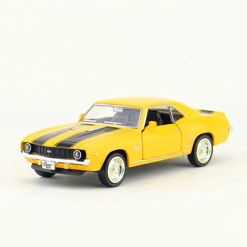 Camaro SS-Modèles de voiture jouet en alliage moulé sous pression, véhicules, fonction arrière côtelée, jouets de simulation pour garçons, meilleurs cadeaux pour enfants, échelle 1:36