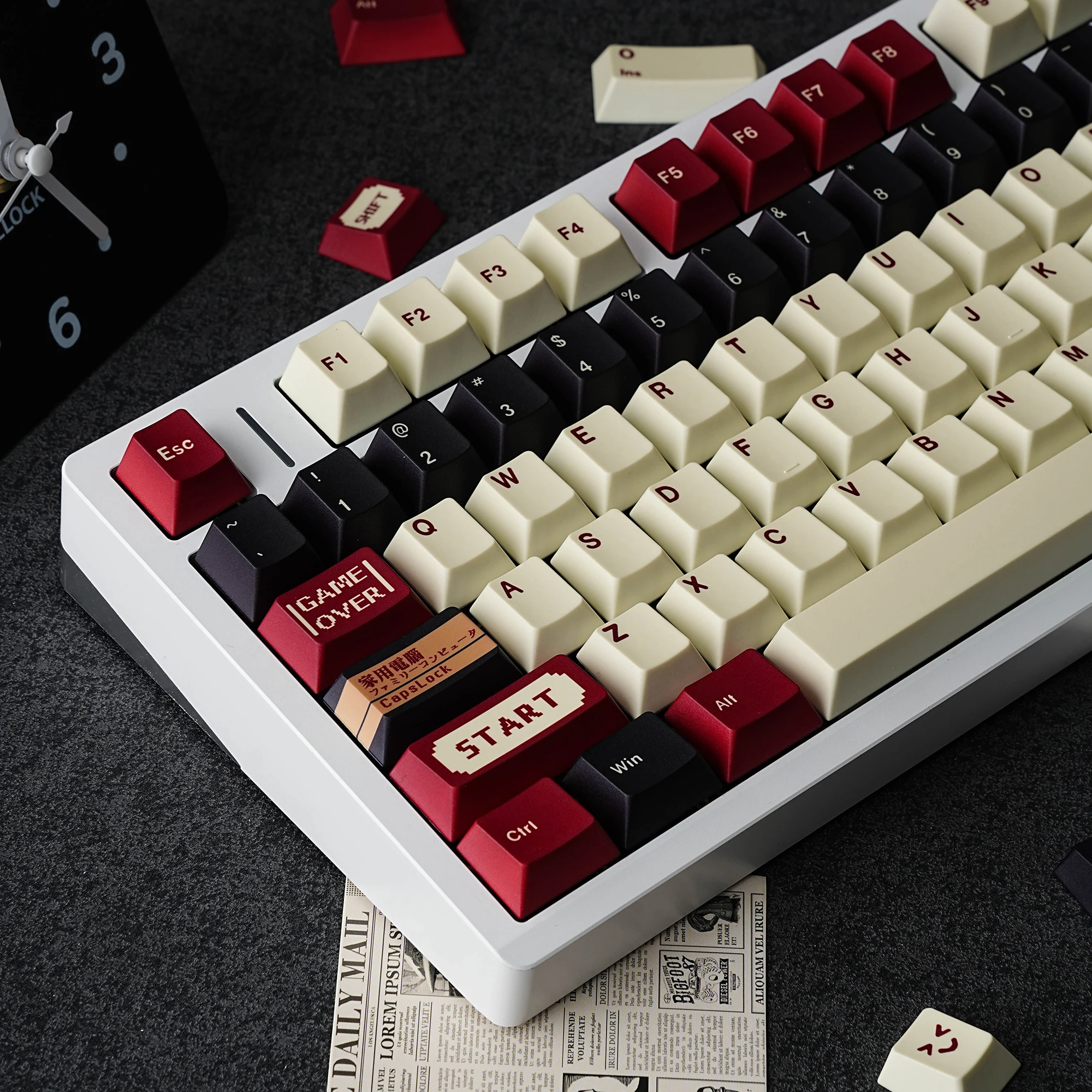Klawisze Cherry Retro NES Keycaps Dye Sub Niemieckie Koreańskie Hiszpańskie Arabskie Francuskie Rosyjskie Brytyjskie ABNT-2143 do Klawiatury Mechanicznej — zdjęcie produktu 3