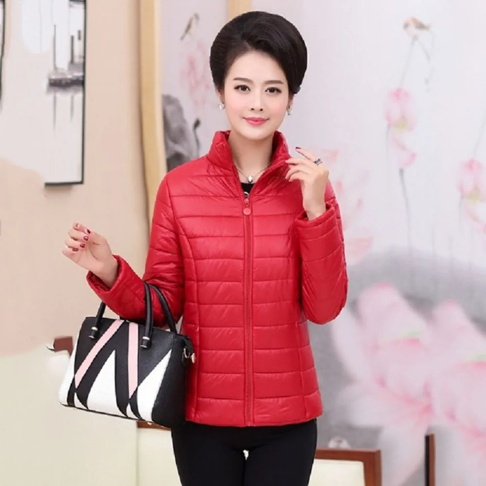 Middle-aged And Elderly Women\'s Thin  Jacket Short Down Cotton-padded Jacket Middle-aged Mother Winter Dress CCollar Slim Coat.