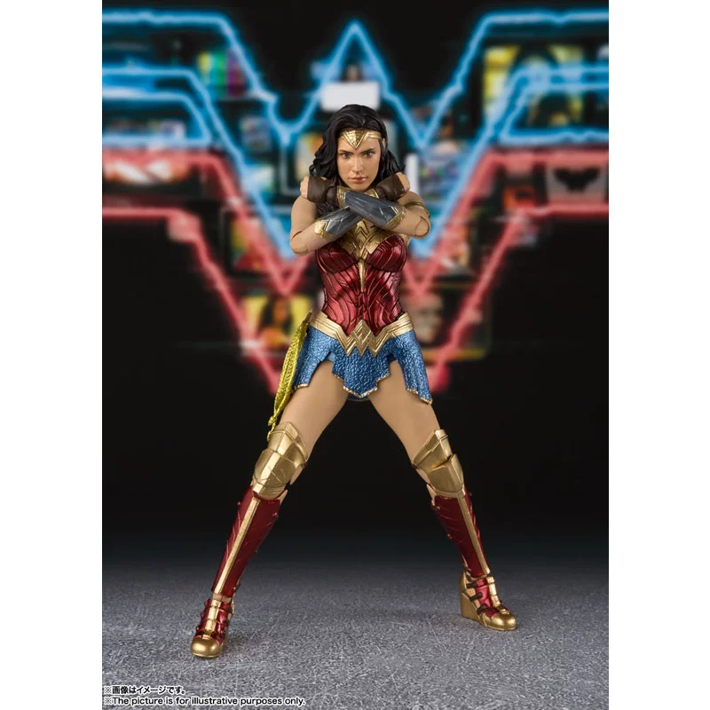 BANDAI WW84 Wonder Woman フィギュア Amazon.com: TAMASHII NATIONS - Wonder Woman 84 - Wonder Woman