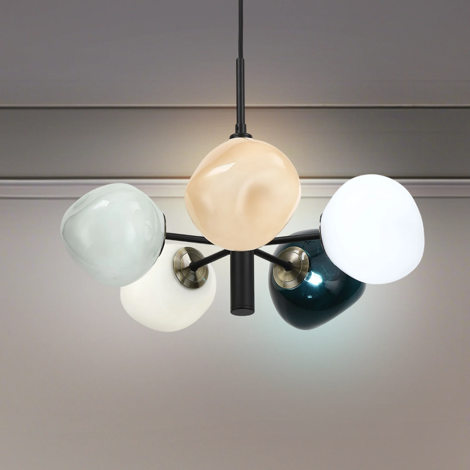 Lampada a Sospensione in Vetro 59 Pollici 5 Sferici Paralumi in Vetro Beige Arancione Ciano Bianco Blu Scuro Stile Moderno Decorativa per Bar Ristorante Negozio Studio Camera da Letto Lampada da
