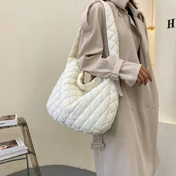 White fashion down cotton shoulder bag female cloud fold casual personality large capacity crossbody bag commuter bag 1 pack