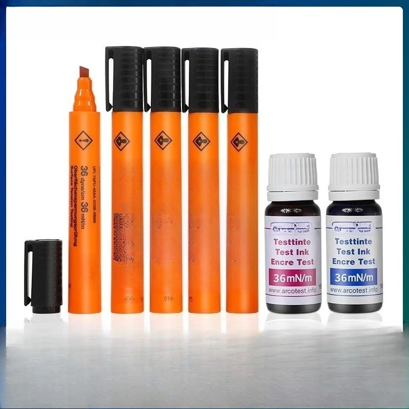 le-stylo-d'essai-de-tension-de-surface-du-stylo-dyne-22-60-modeles-sont-complets