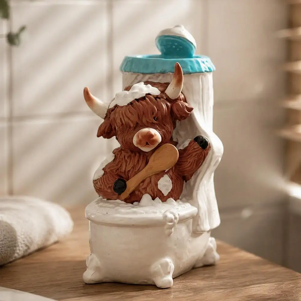 Highland Cow Bathroom Figurine, Resin Scottish Calf Bathing Statue,Funny Animal Ornament for Home Office Tiered Tray Table Decor