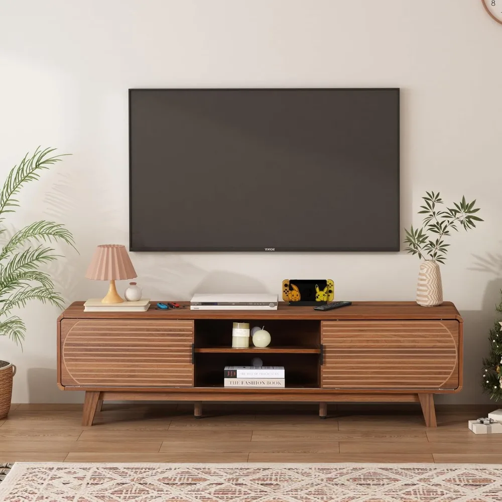 حامل تلفزيون حديث لمنتصف القرن لتلفزيون 55/60/65 بوصة، وطاولة وحدة تحكم تلفزيون مقاس 63 بوصة مع أبواب منزلقة مخددة، ومركز ترفيه ووسائط