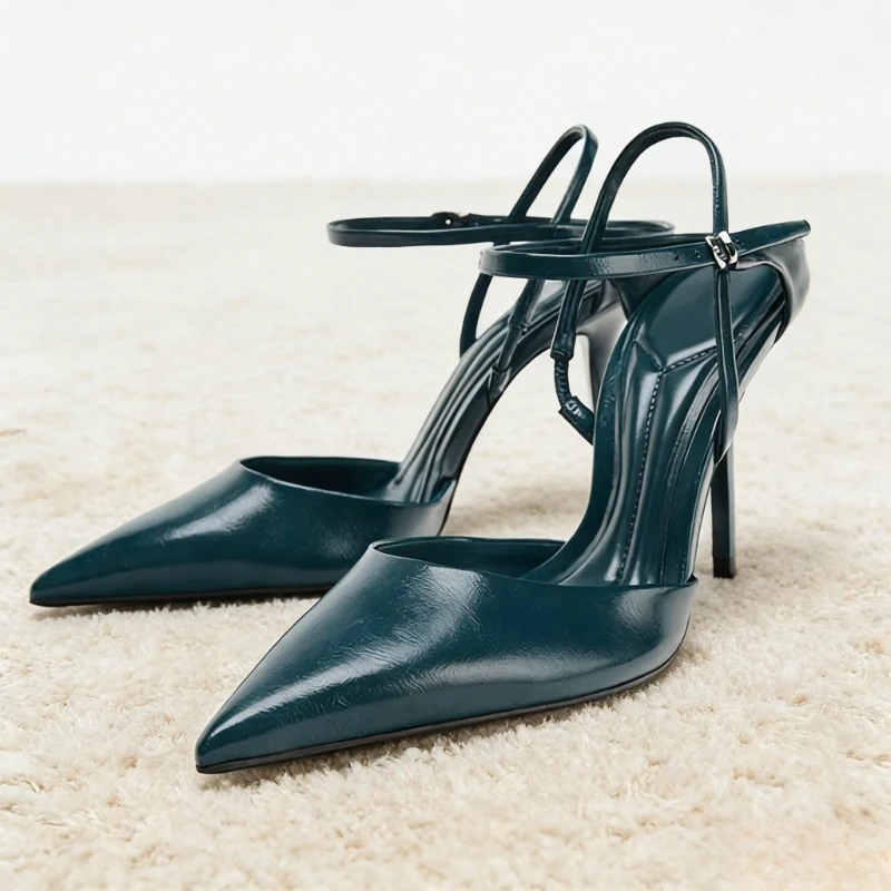 

Элегантные дизайнерские туфли-лодочки с ремешком на щиколотке, женские сексуальные туфли из лакированной кожи с острым носком, женские весенние 2026, роскошные свадебные сандалии на шпильке