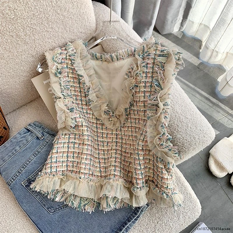 

Vintage Tweed Vest Slim Crop Tops Autumn Fashion Feminino V Neck Knitted Plaid Vest Sweater French Waistcoat Ruffled Blouse