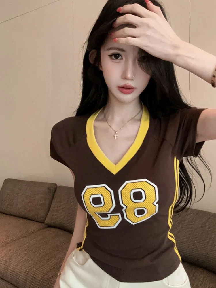 

Retro American Spicy Girl Digital Print V-neck Short Sleeve Slim Fit Striped Patchwork Women's T-shirt Summer Trendy Citywalk