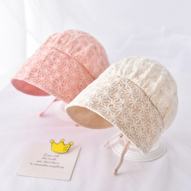 

Baby Bonnet Hat Embroidery Flower Bucket Hat with Neck Strap 0-1Y Girls Princess Lace Hat Breathable Protection Cap