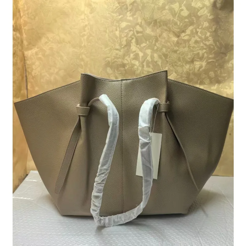 New stylish women's wing bag, large-capacity commuter shoulder bag, handbag