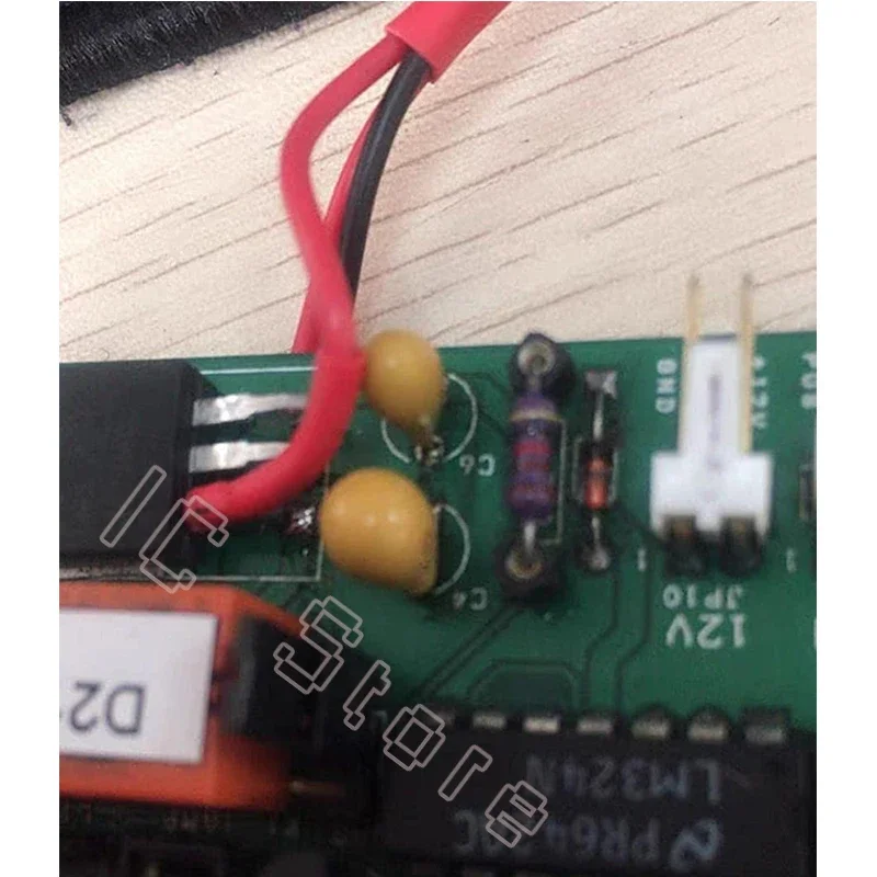 100PCS 16V 25V 35V 50V Capacitor de tântalo 0.1 0.15 0.22 0.33 0.47 1 2.2 3.3 4.7 6.8 10 15 22 33 47 100 104 105 106 225 226uf DIP