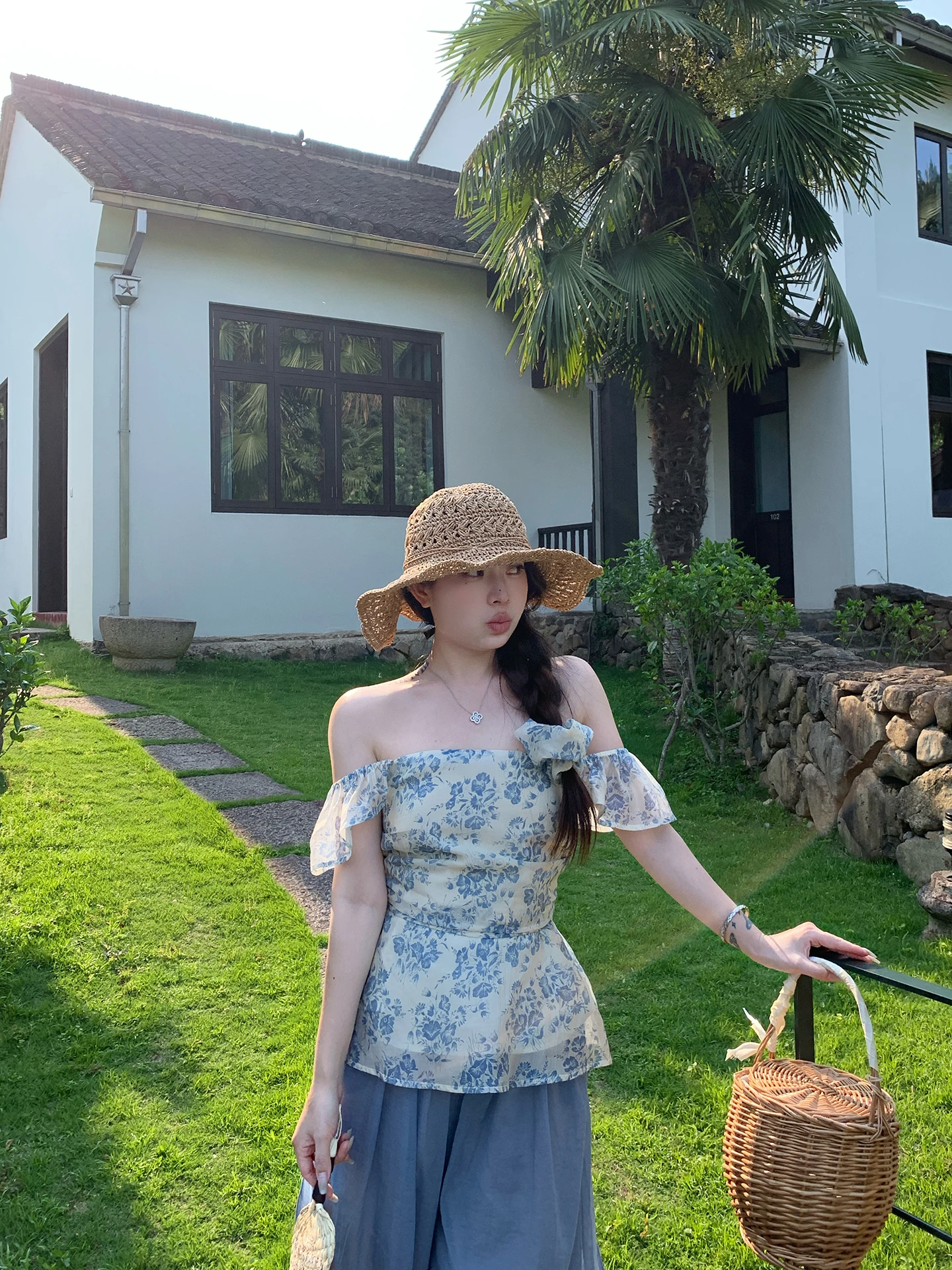 

Evnsle Summer Thin Silk One-oulder Waist-Cinching Floral Print Top Women's Sweet Sle Regular Sve Length ort UV Pro...