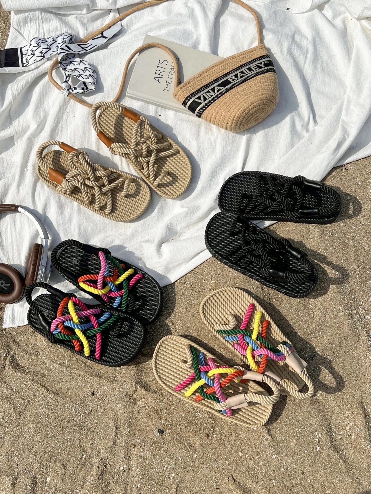 

Women's Roman Beach Sandals 2026 New Summer Handmade Braided Rope Flats Versatile Outdoor Sandals