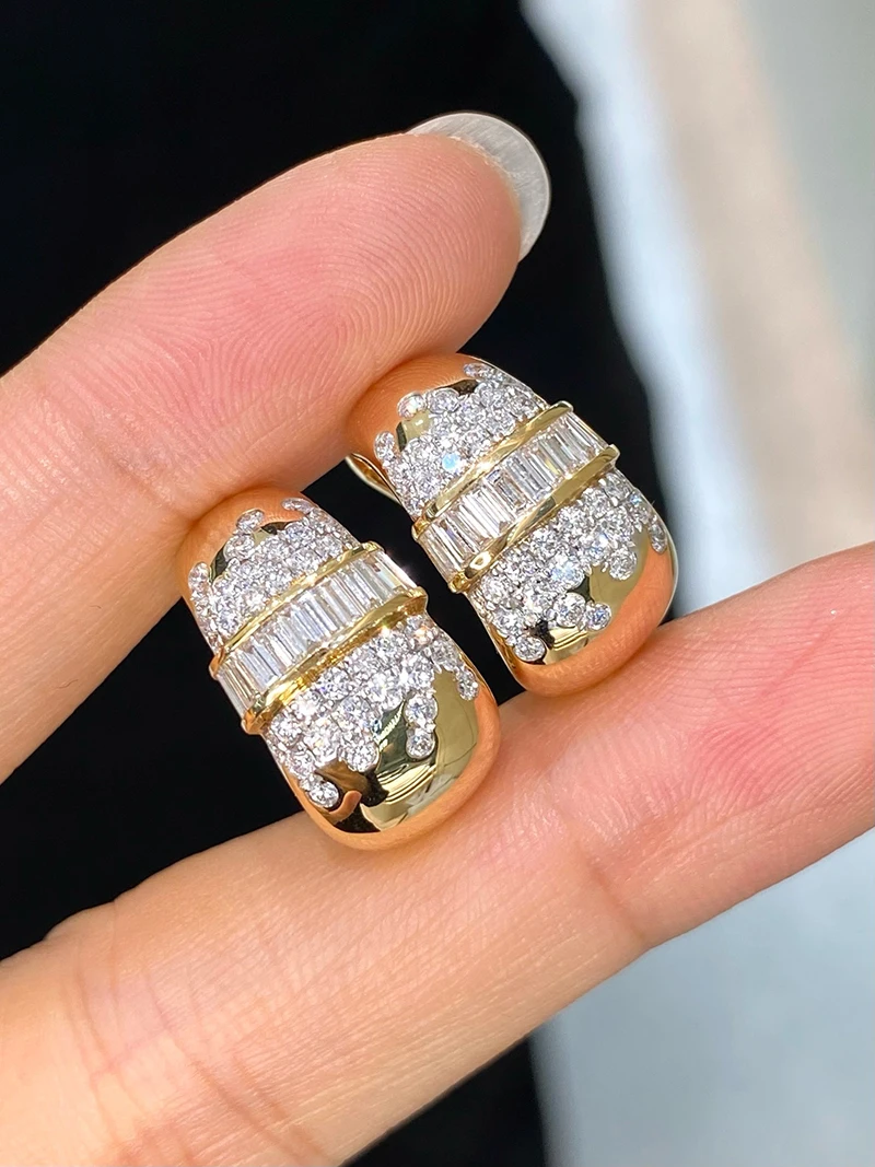 LUOWEND 100% 18K Yellow Gold Earrings Luxury Vintage Style Real Natural Diamond Hoop Earrings High Party Jewelry for Women
