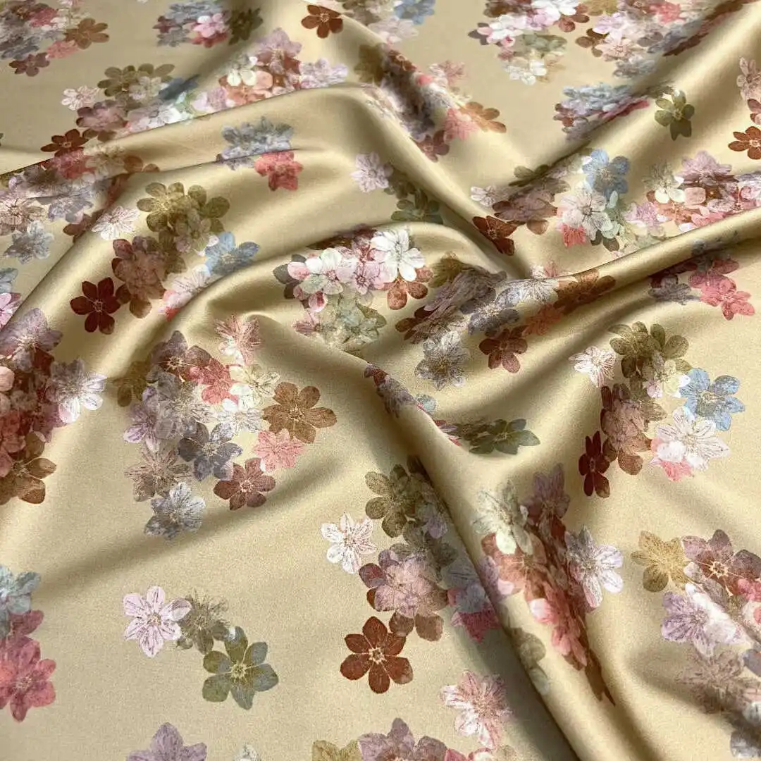 

22momme Vintage Floral Natural Silk Fabric 95% MulberrySilk + 5%Spandex W140cm