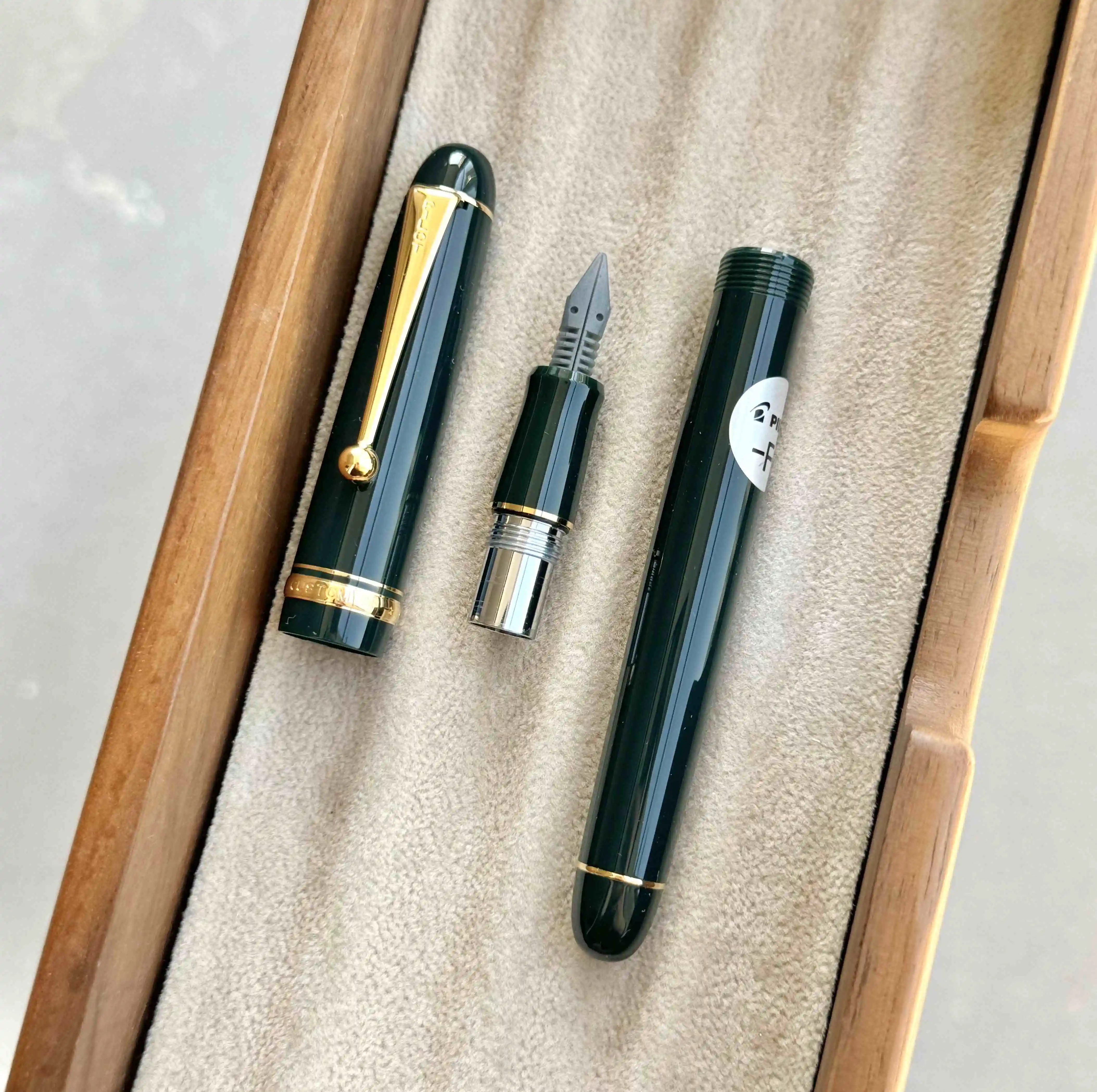 PILOT（パイロット）カスタム 74 万年筆 14K ペン先 PILOT（パイロット） 万年筆 カスタム74 K14ペン先 カートリッジ : 駅