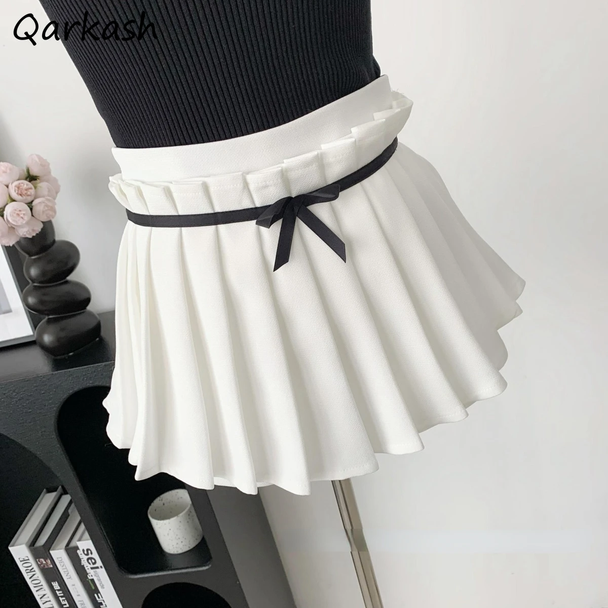 Pleated Mini Skirts Women Hotsweet Bow Designed Summer Chic Popular Girls Aesthetic Pretty Ins Students with Lining Lolita Style