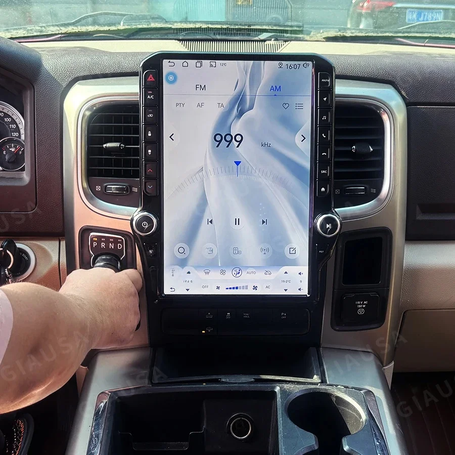 Y Android14 For Dodge RAM 1500 2500 3500 2013-2018 Vertical Car Screen Automatic Air Conditioning Wireless CarPlay GPS Navigatio