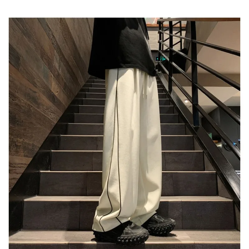 Elastic High-waisted Contrasting American Striped Sports Pants for Men Loose Straight Casual Trendy Sweatpants and Trousers