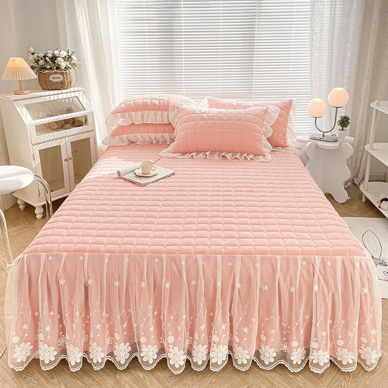 

Korean Lace Bedspread 180x200 for Bed Queen King Size Elegant Bedskirt Qulited Double Bed Cover with 2 Pillow Cases Dropshipping